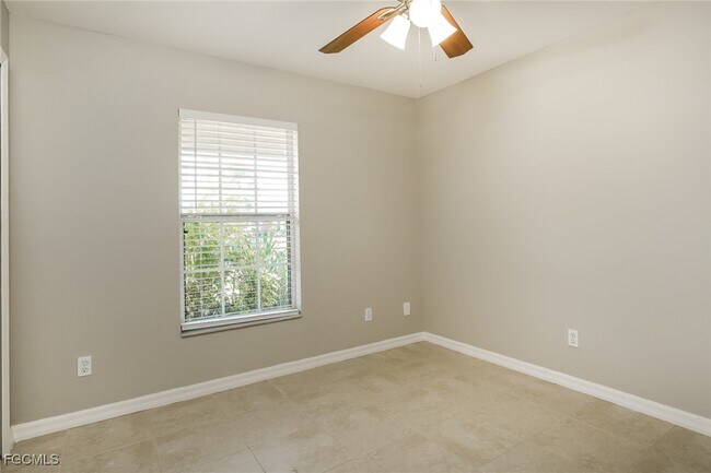 Building Photo - 3016 65th St W