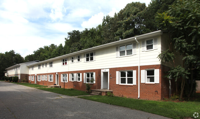 Building Photo - Magnolia Manor Apartments