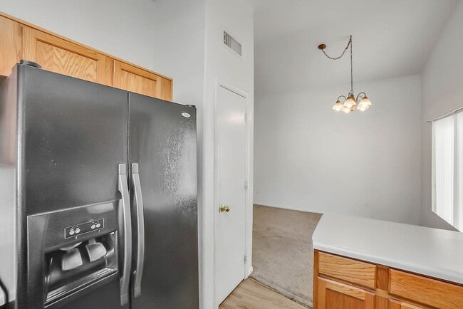 Building Photo - Great Gilbert home!