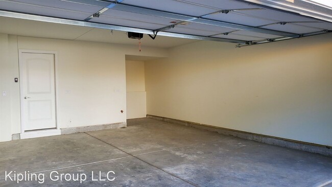Building Photo - 2 br, 1.5 bath House - 352 Tall Tree Lane