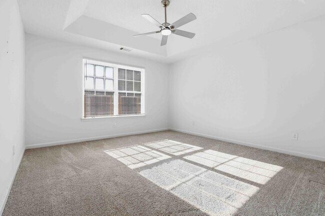 Building Photo - 420 Thistle Cove