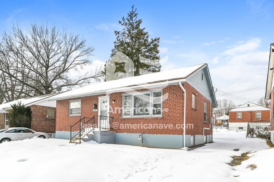 Building Photo - 4709 Jordan St