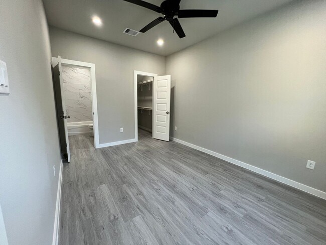Building Photo - Brand new 3-bedroom, 3-bathroom townhome, ...