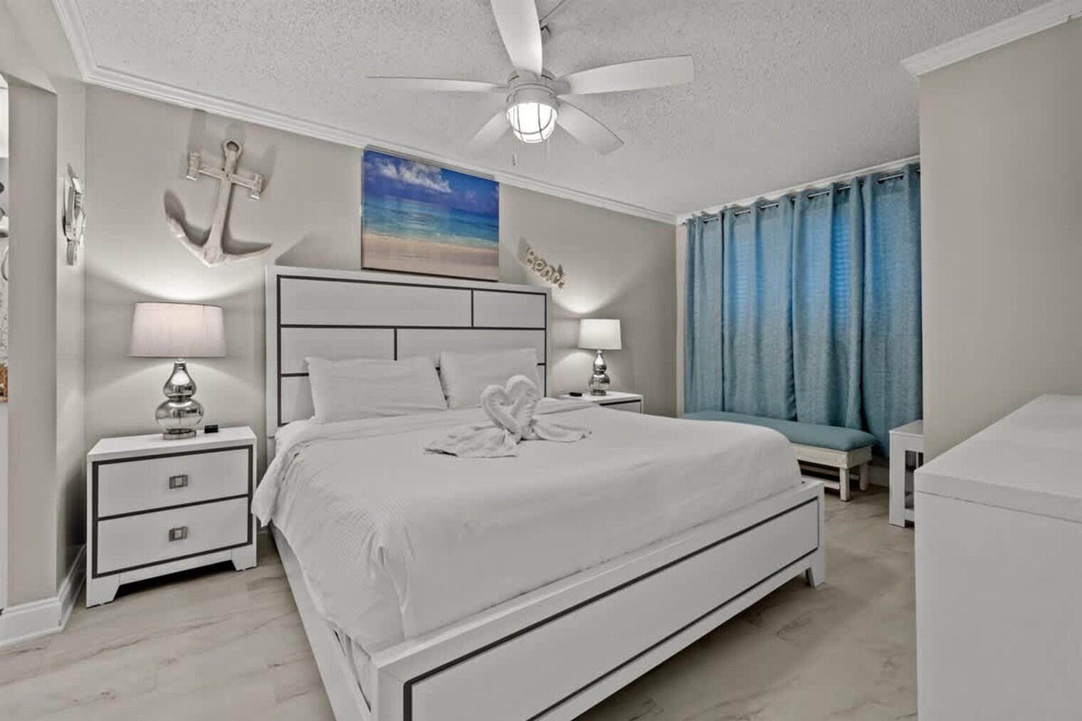 Building Photo - 8743 Thomas Dr