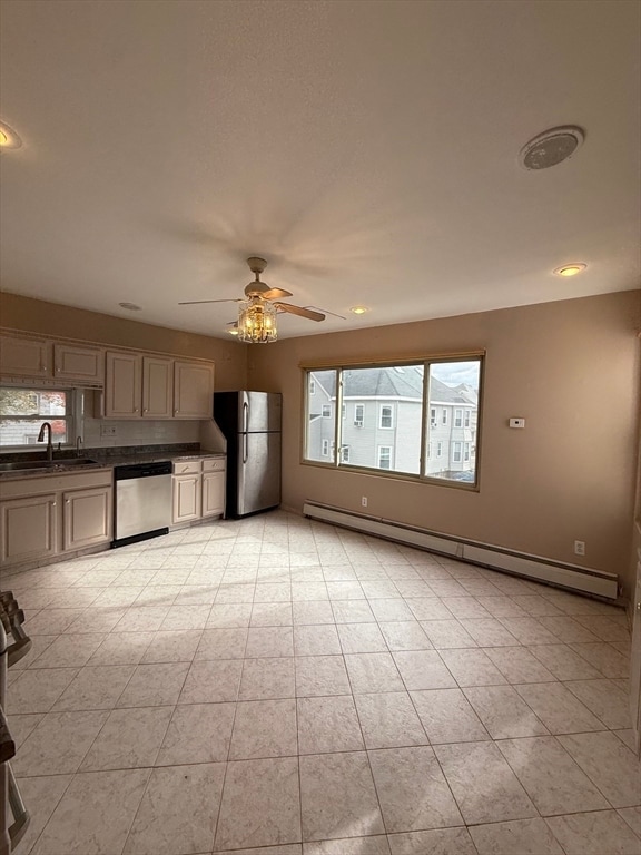 Building Photo - 165 Summer St