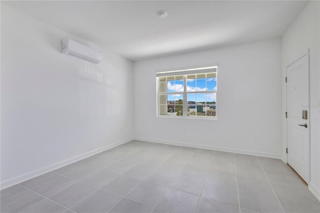 Building Photo - 3257 Addison Blvd