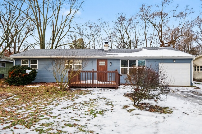 Building Photo - 1820 S Greenville Rd