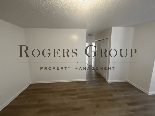 Building Photo - #450 - 611-613 Hicks Mill Rd Duplex