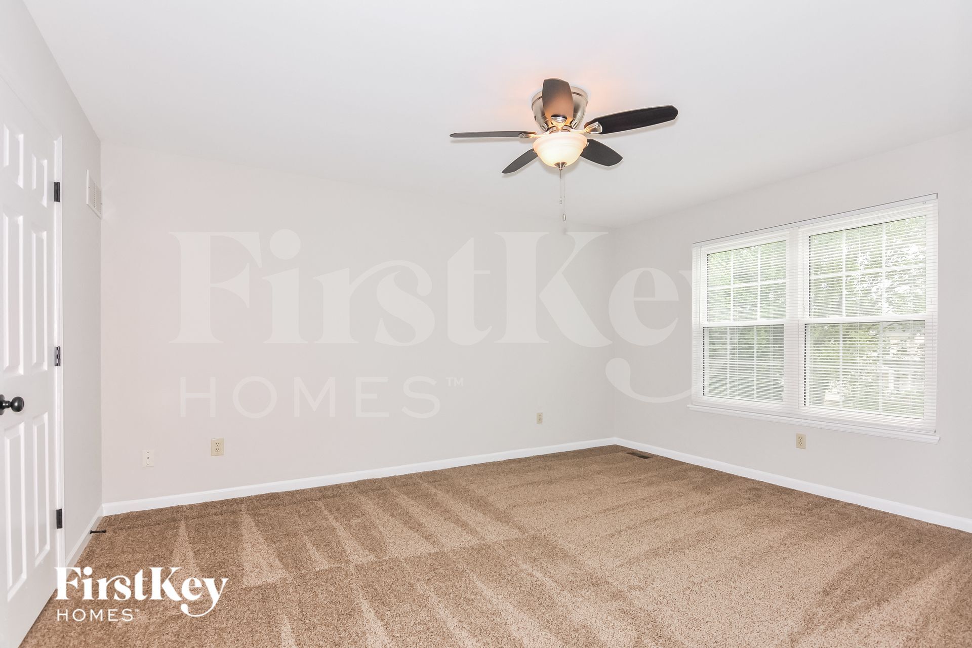 Building Photo - 338 Forest Grove Ct