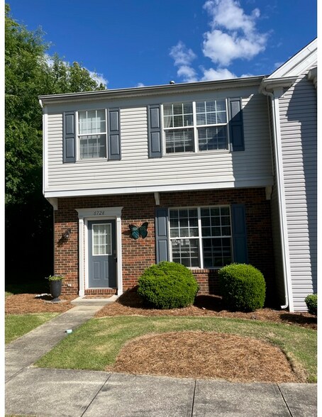 Primary Photo - 6728 Rothchild Dr