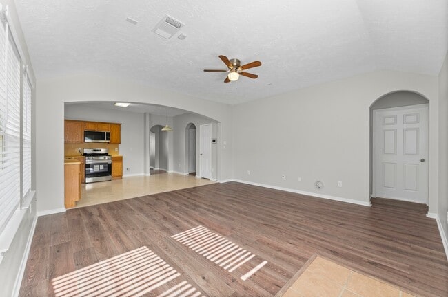 Building Photo - 21218 Rezanof Rd