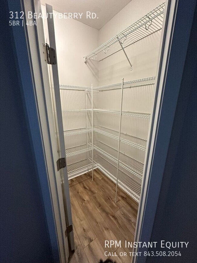 Building Photo - 312 Beautyberry Rd