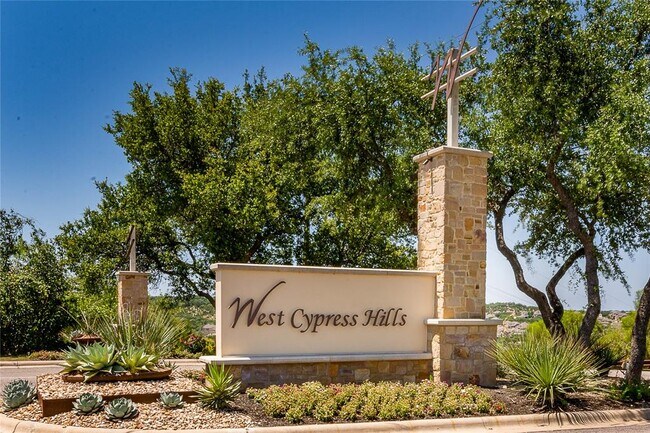Building Photo - 22121 Rose Grass Ln