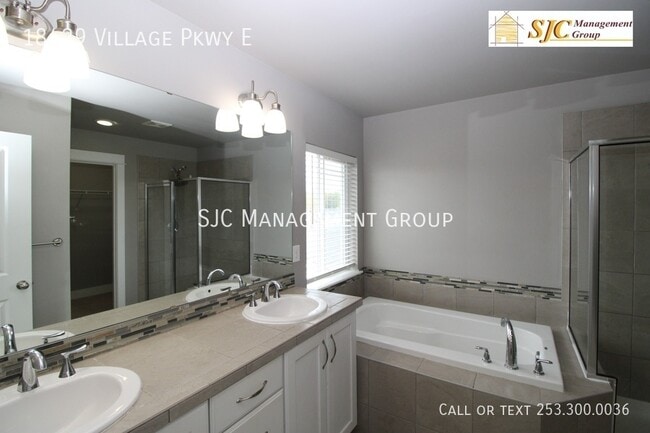 Building Photo - 18429 Village Pkwy E