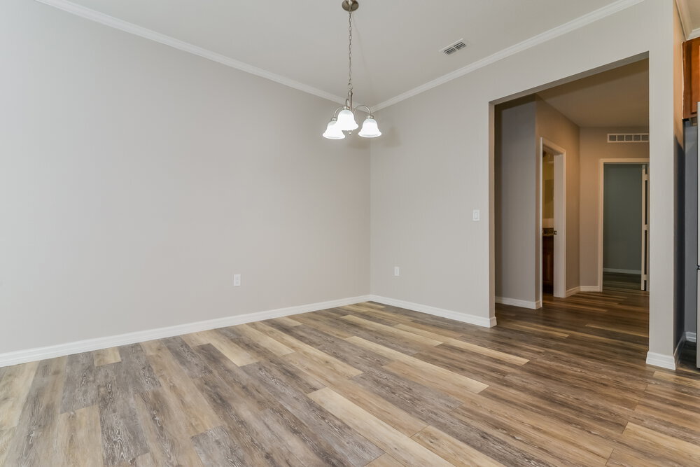 Building Photo - 2111 Waseca Ln