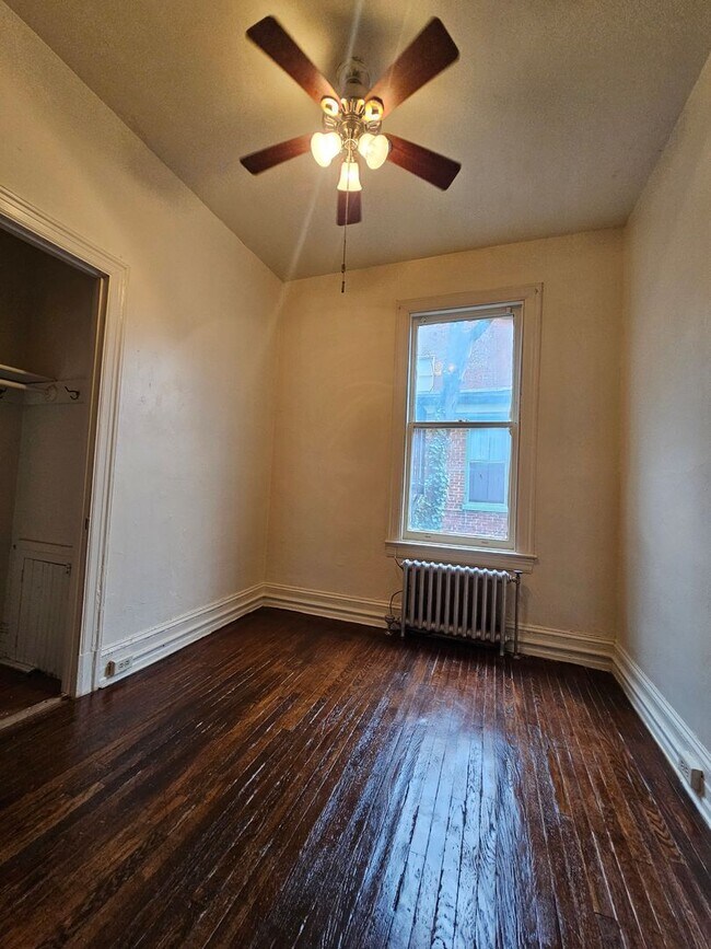 Building Photo - 152 E Philadelphia St
