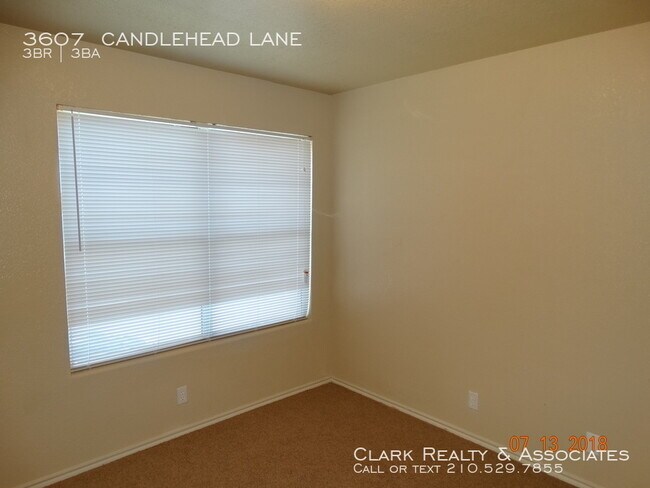 Building Photo - 3607 Candlehead Lane