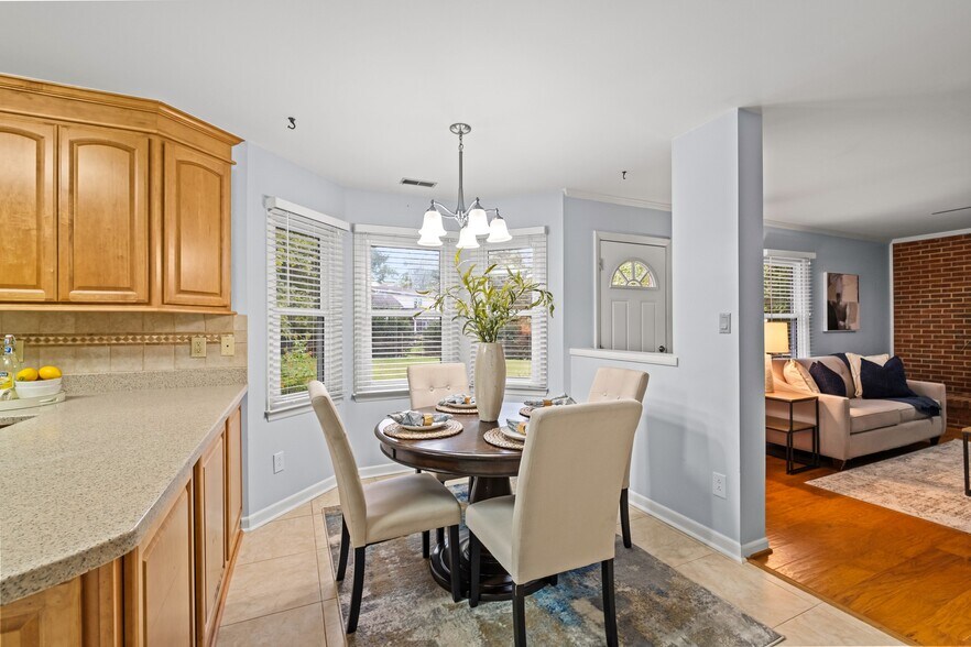 Building Photo - 4813 Quail Canyon Dr