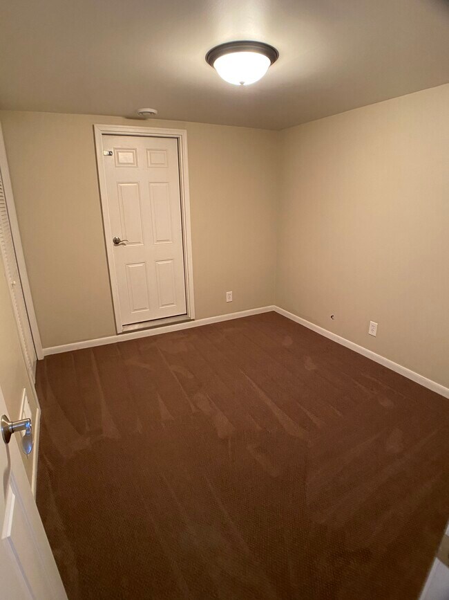 Office - 6400 Hampshire Pl N