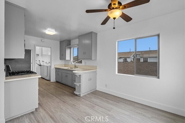 Building Photo - 853 W 23rd St