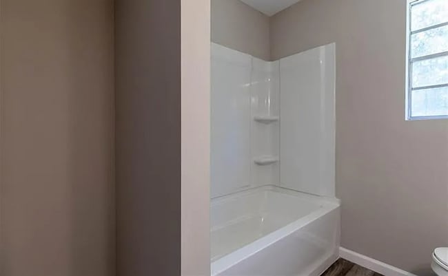 Building Photo - 917 Gateway Dr