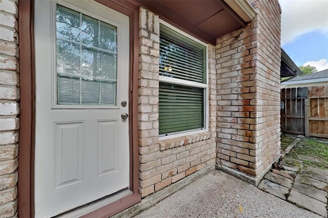 Building Photo - 3214 Evergreen Glade Dr