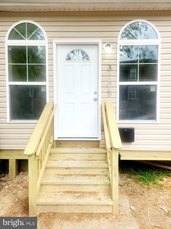 Building Photo - 3105 Frisby St