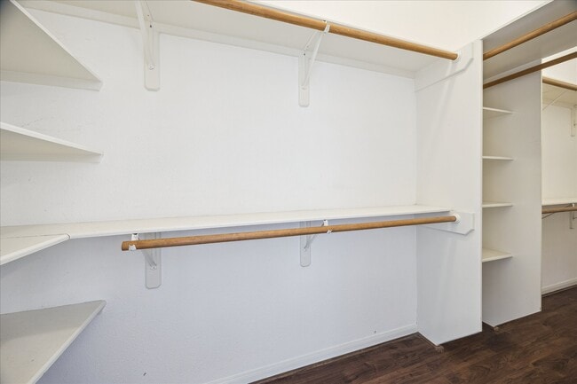 Building Photo - 12831 Dove Point Ln