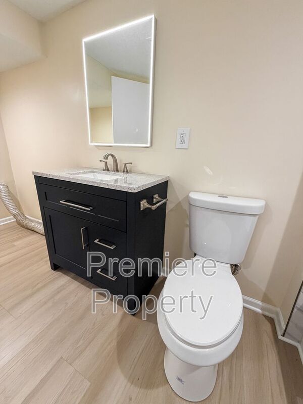 Building Photo - 10411 E 78 Terrace