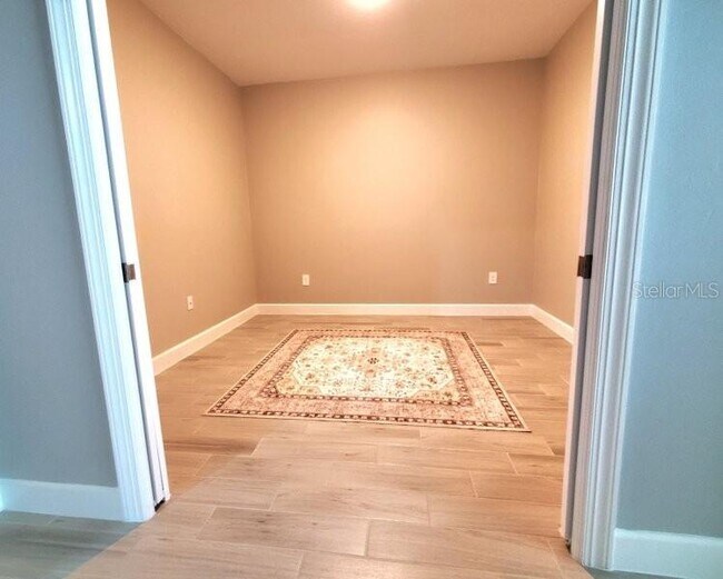 Building Photo - 16087 Ivy Rdg Ct