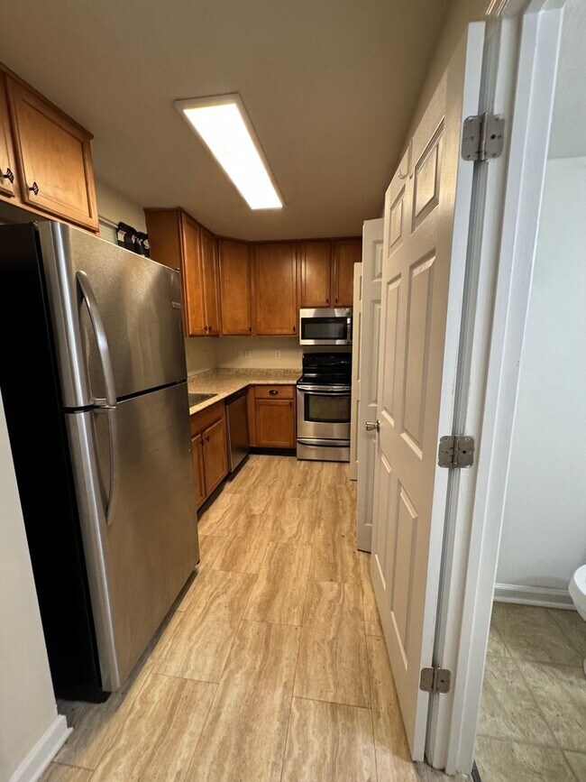 Building Photo - 3216 Joselin Ln