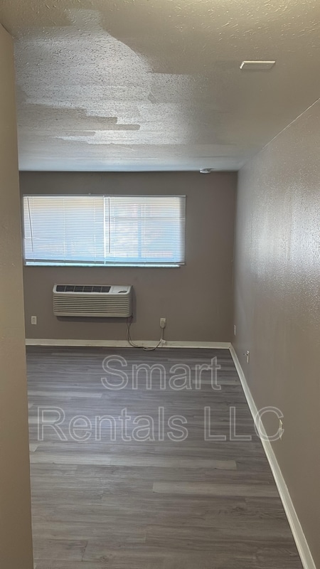 Building Photo - 3021 Pestalozzi St