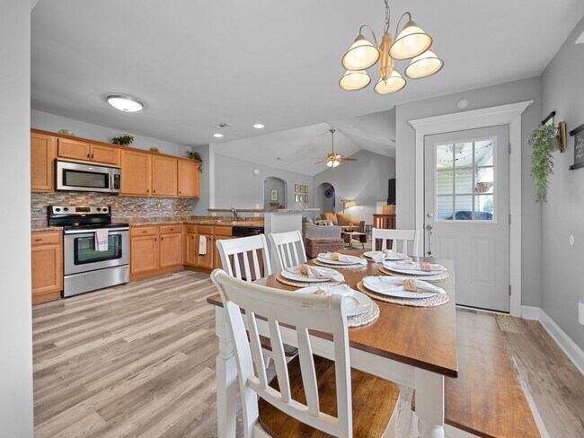 Building Photo - 309 Forbes Ln
