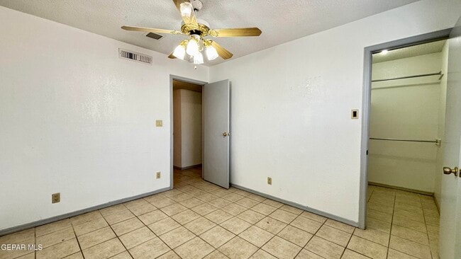Building Photo - 4705 Frankfort Ave