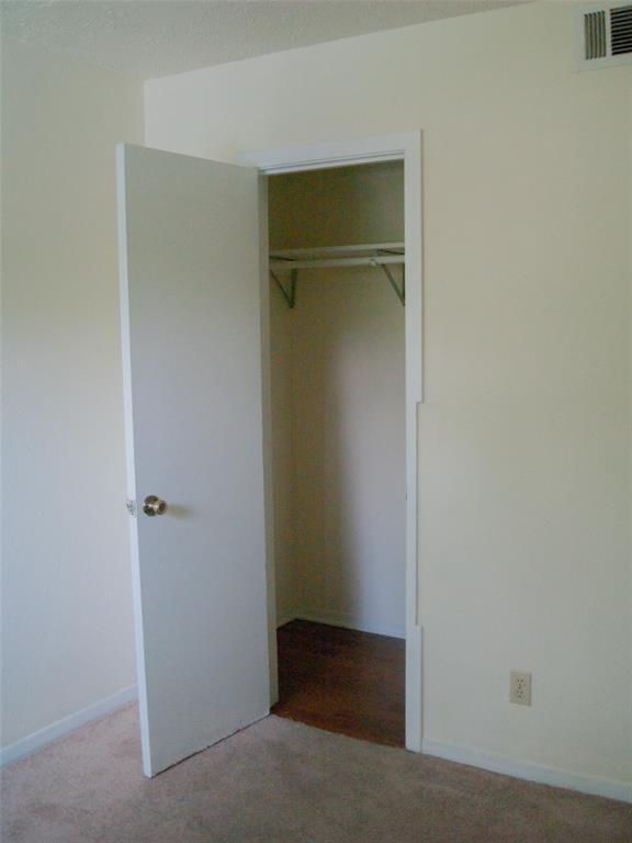 Building Photo - 1745 Wooten Park Dr