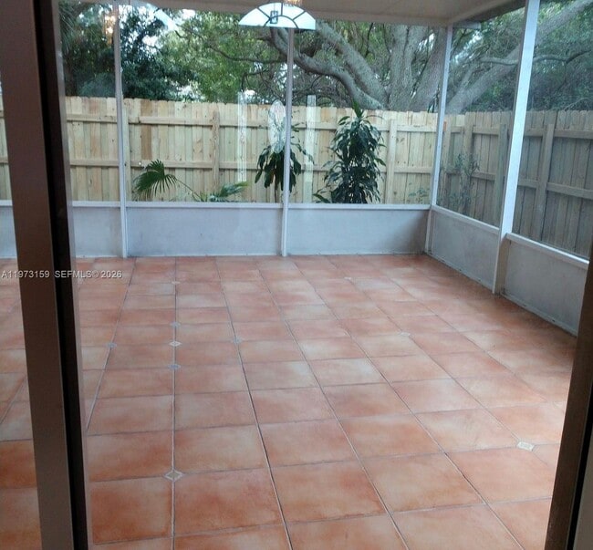 Building Photo - 2436 Raleigh St