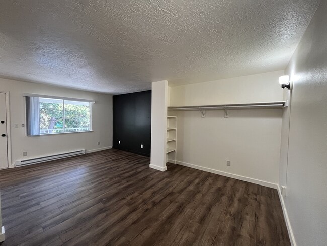 Floorplan - Studio West Apartments