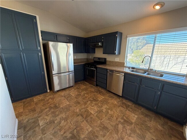 Building Photo - 1692 Clear Look Ct