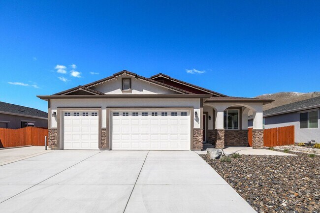 Building Photo - New 3 bedroom/2 bath/3 car garage for Rent