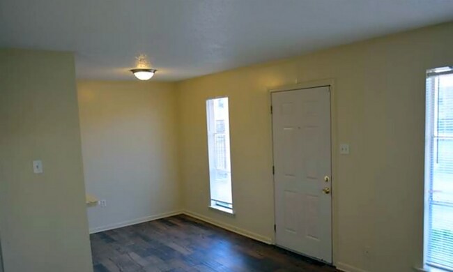 Building Photo - 4554 Y A Tittle Ave