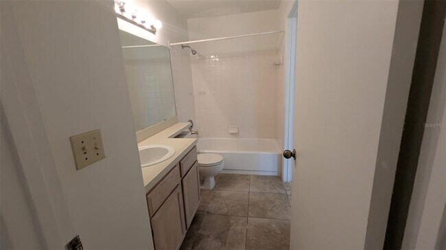 Building Photo - 4061 Crockers Lake Blvd