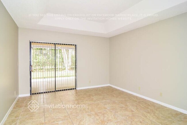 Building Photo - 5215 NW 51st Ct