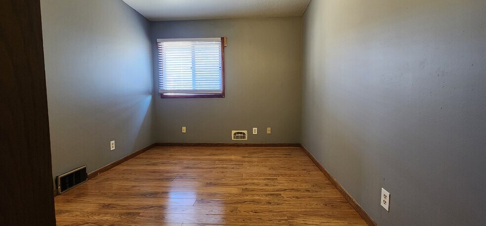 Building Photo - 9901 Blaisdell Ave S
