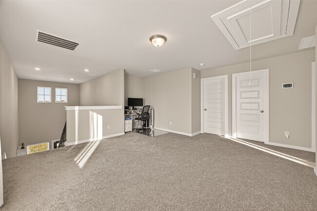 Building Photo - 5516 Madden Ln