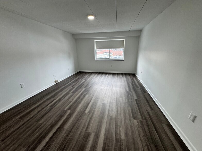 Building Photo - 30 Hill Rd