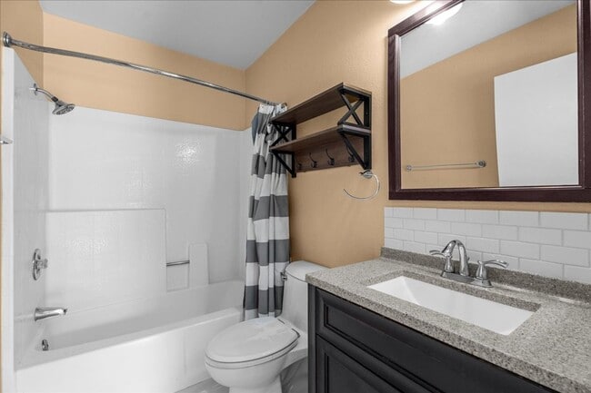 Building Photo - Bright Single Story Home with Open Layout and Private Yard