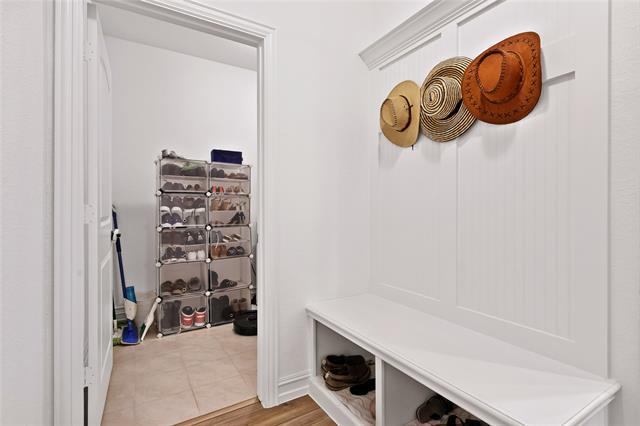 Building Photo - 528 Wickerdale Wy