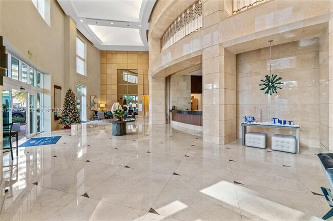 Building Photo - 19400 Turnberry Way