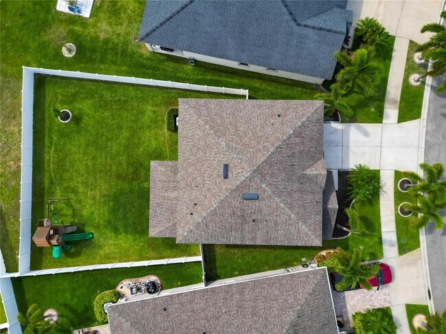 Building Photo - 13113 Rain Lily Dr