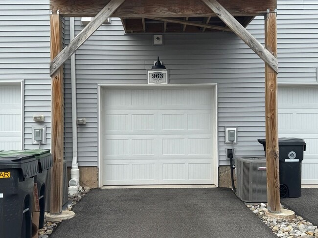 Building Photo - Beautiful SteelPointe 2 Bedroom 1.5 Bath Townhome for Rent in Phoenixville $2,690/month
